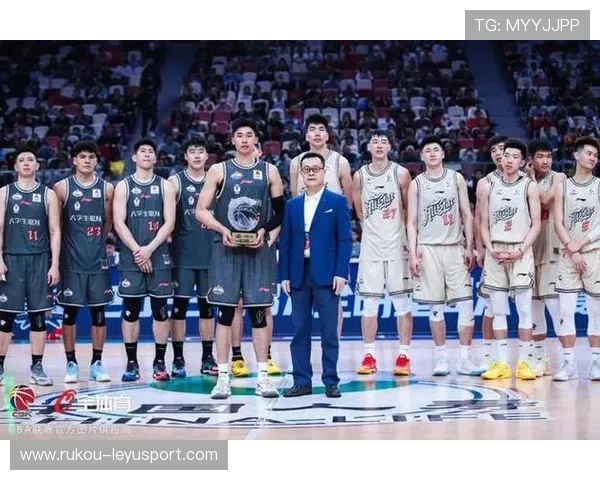 _明星助阵:国际名将齐聚一堂,火热开赛_,国际明星队中国明星队 _明星助阵:国际名将齐聚一堂,火热开赛_,国际明星队中国明星队