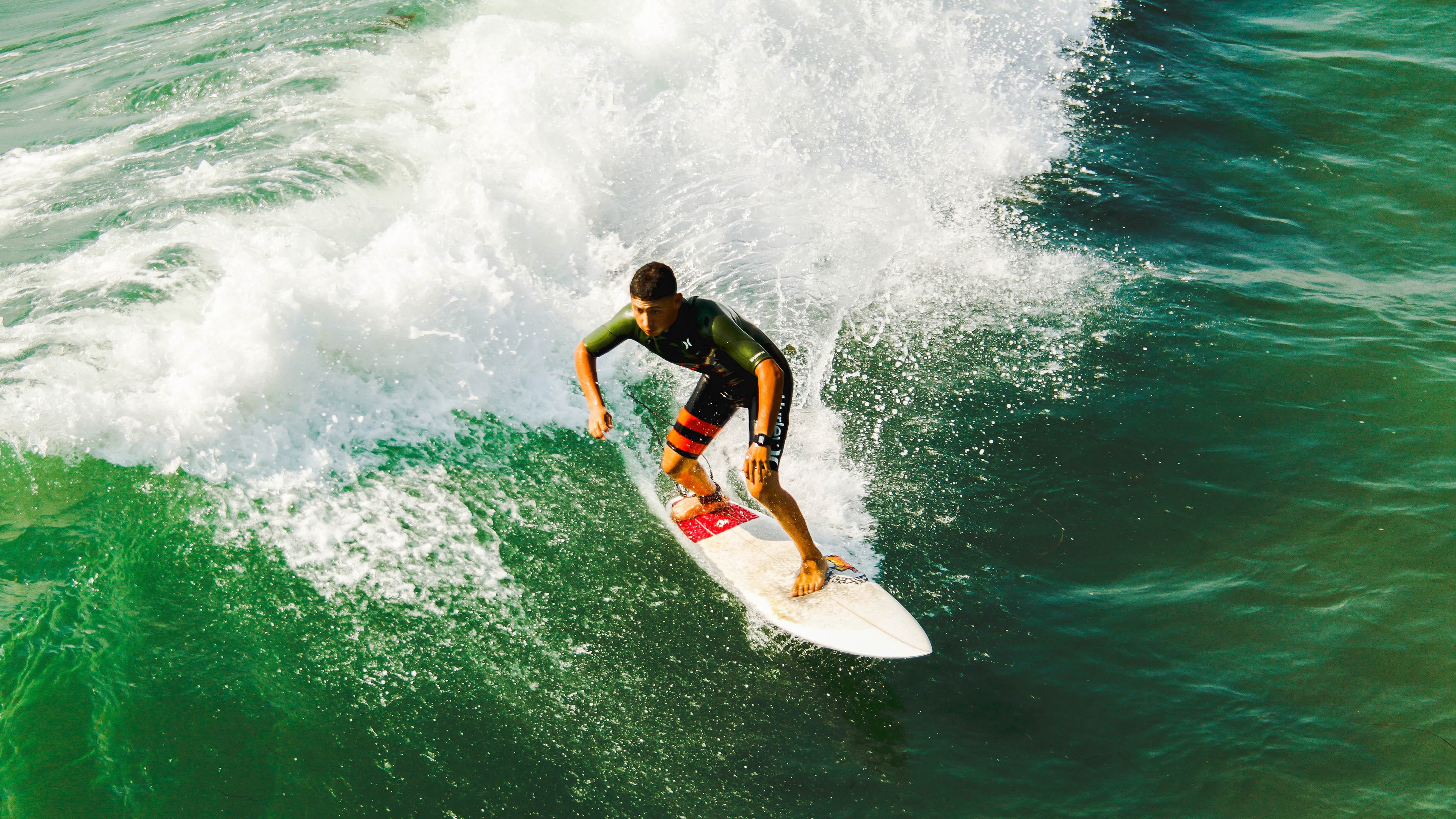 C罗表达对球迷支持的真诚感谢，c罗对球迷温馨场景